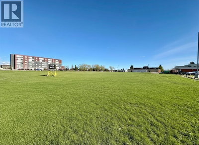 9504 100 Avenue | Fort St. John British Columbia | Slide Image Nine