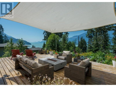 679 COPPER Drive | Squamish British Columbia | Slide Image Twenty-six
