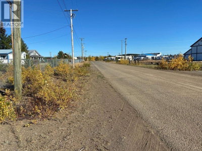 5409 INDUSTRIAL FLATS Road | 100 Mile House British Columbia | Slide Image Five