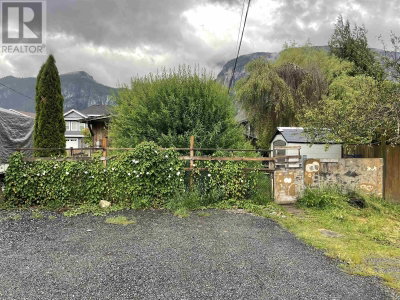 38024 SIXTH Avenue | Squamish British Columbia | Slide Image Seven
