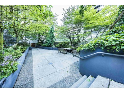 501 PACIFIC Street | Vancouver British Columbia | Slide Image Thirteen