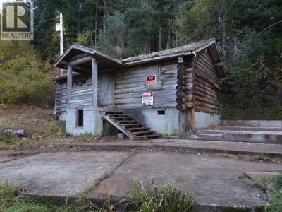 289 MACKENZIE 20 Highway | Bella Coola British Columbia | Slide Image Ten