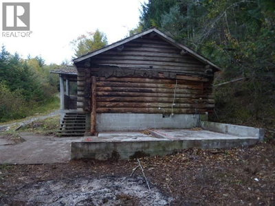 289 MACKENZIE 20 Highway | Bella Coola British Columbia | Slide Image Five