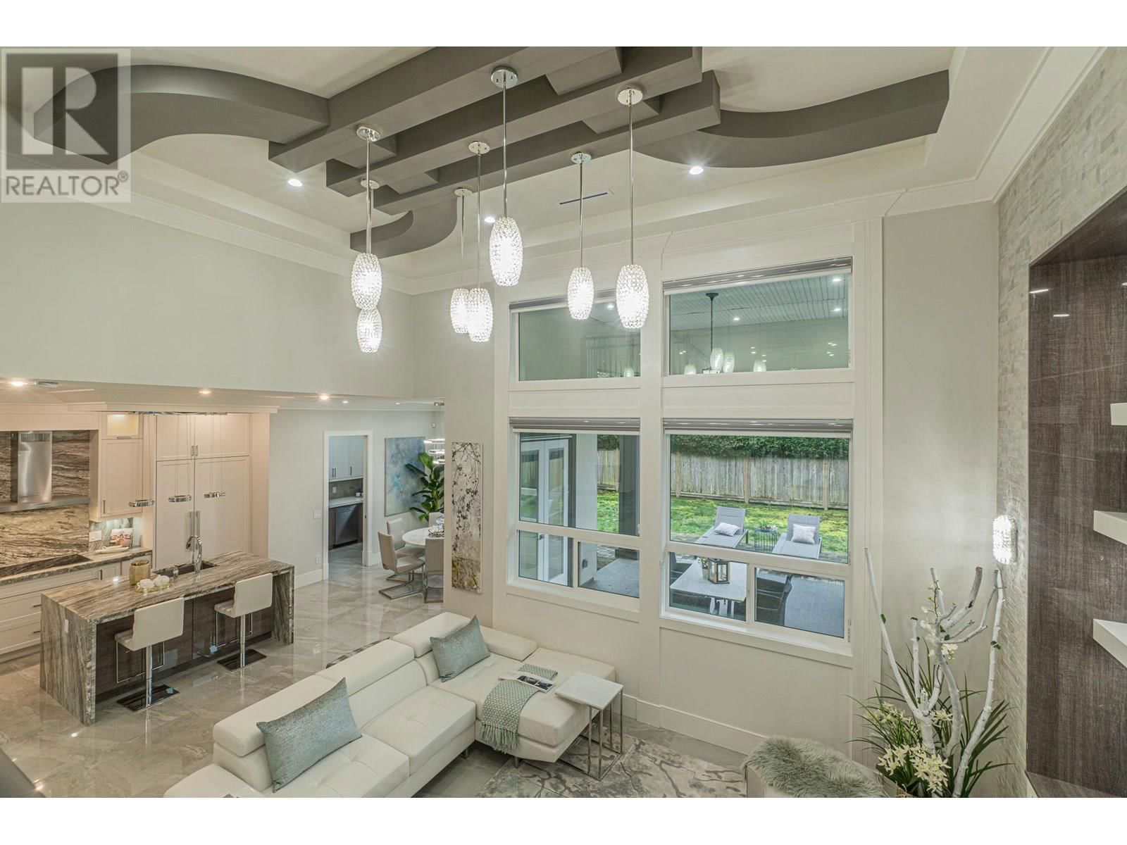 4668 MAHOOD DRIVE Image 17