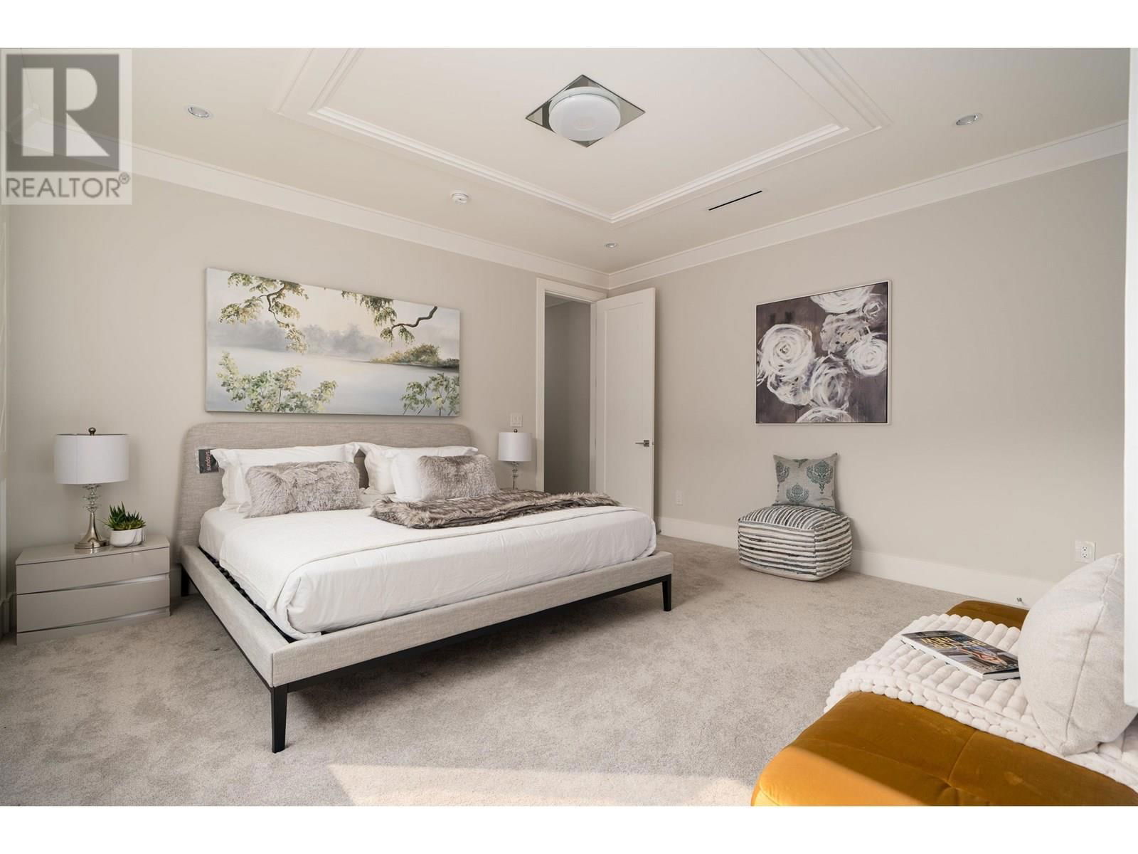 4668 MAHOOD DRIVE Image 30