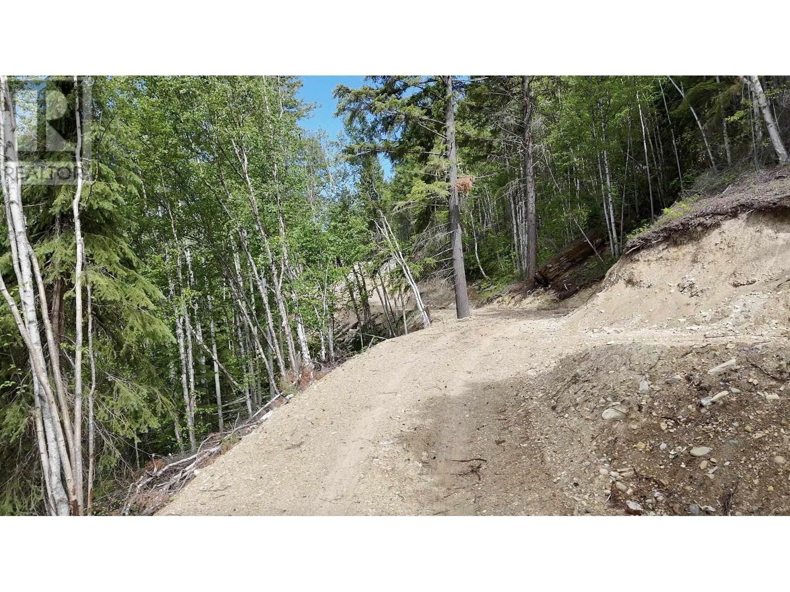 3260 MOUNTAIN VIEW ROAD Image 10