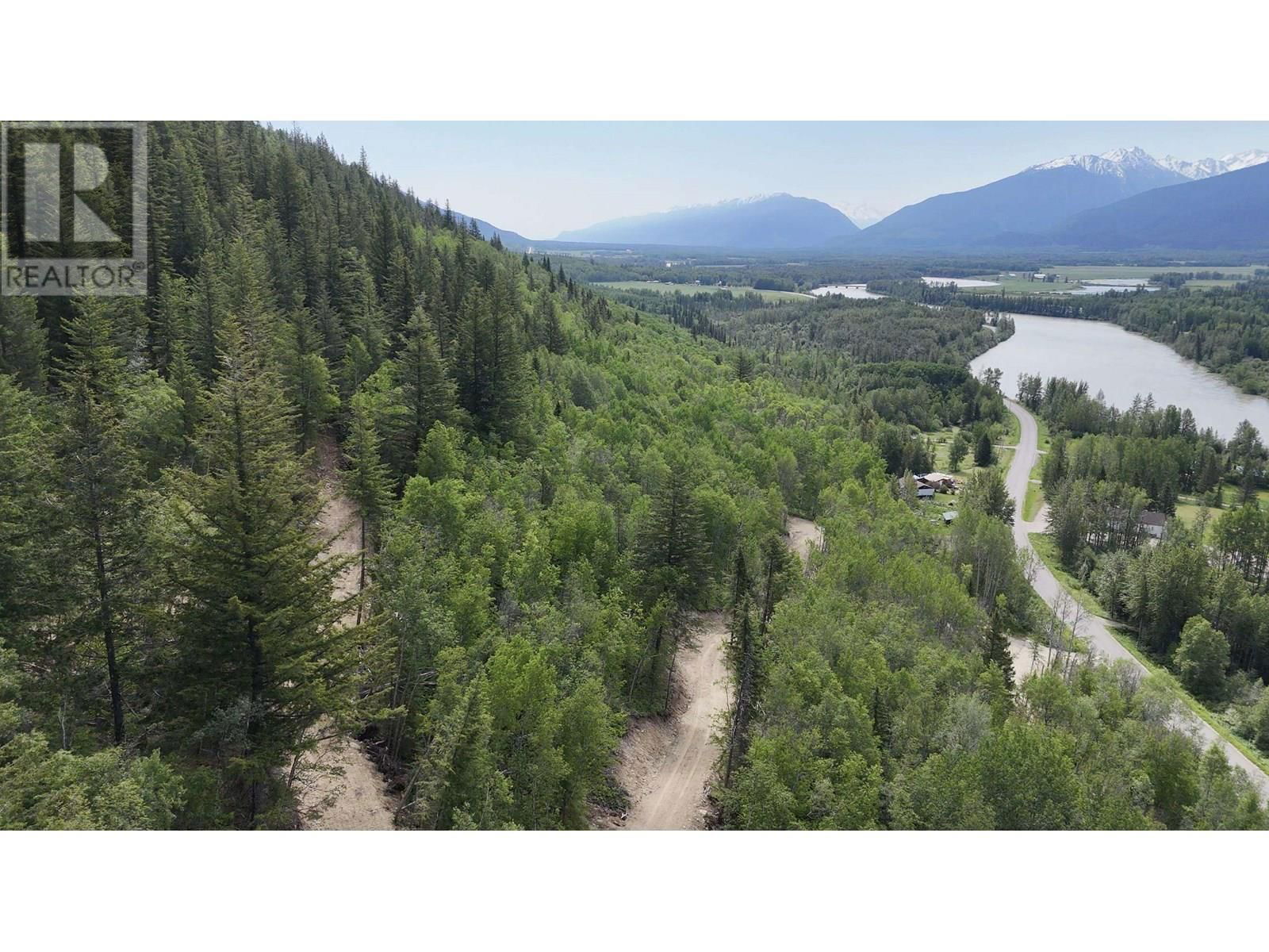 3260 MOUNTAIN VIEW ROAD Image 13