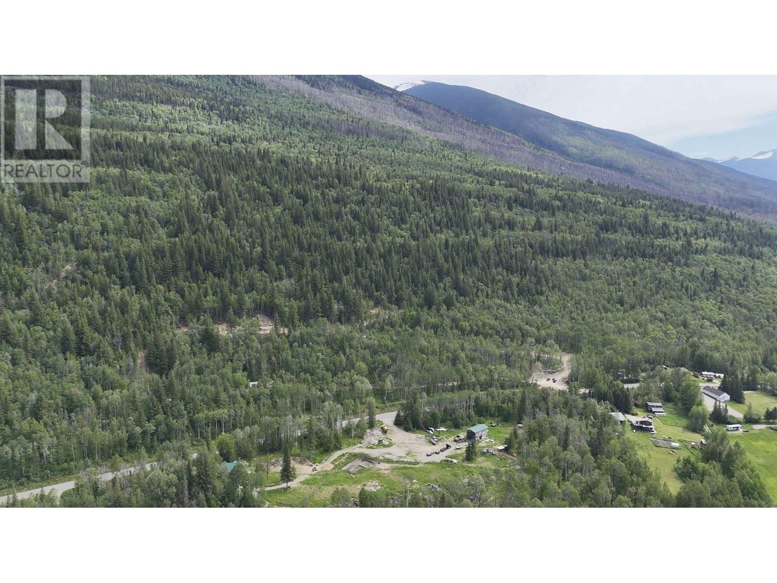 3260 MOUNTAIN VIEW ROAD Image 16