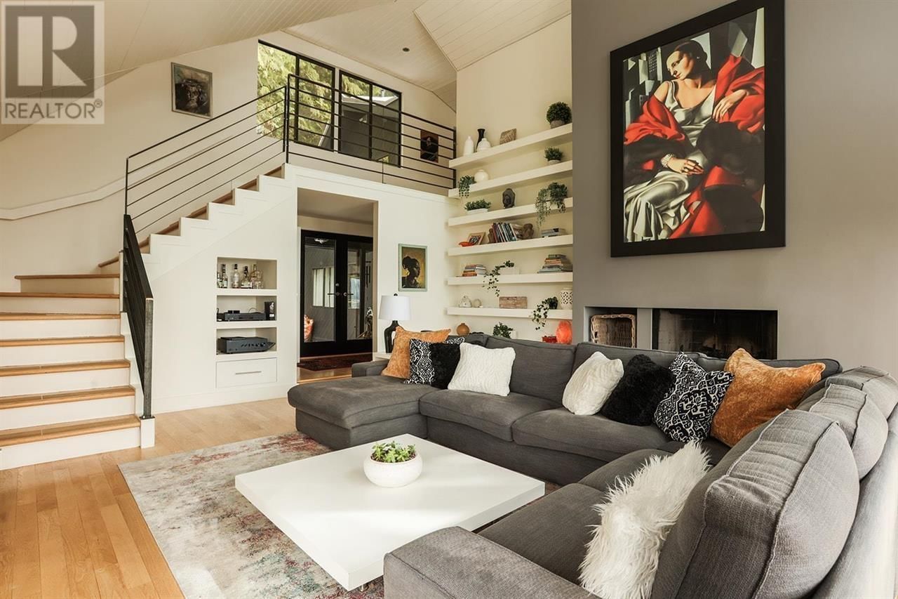 485 TIMBERTOP DRIVE Image 2