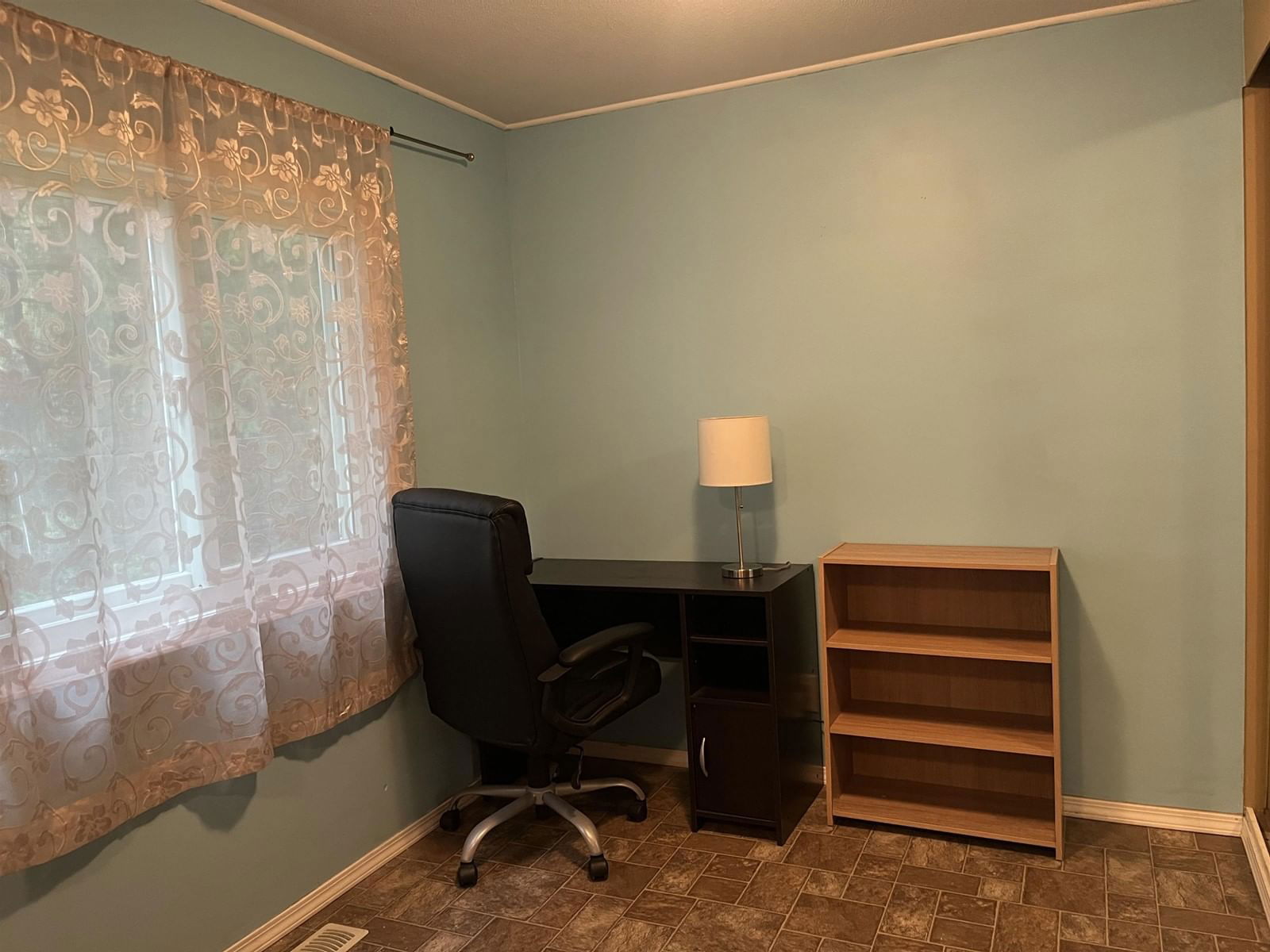 207 - 45835 SLEEPY HOLLOW ROAD Image 22