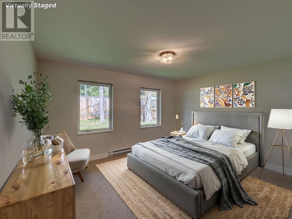 1084 CELIA CRESCENT Image 24