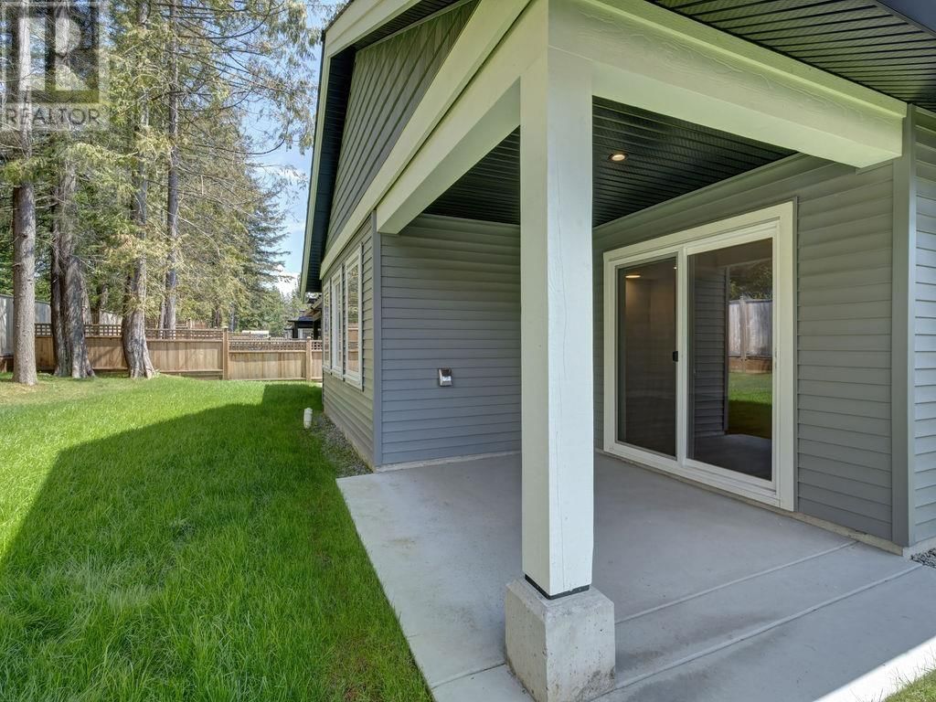 1084 CELIA CRESCENT Image 37