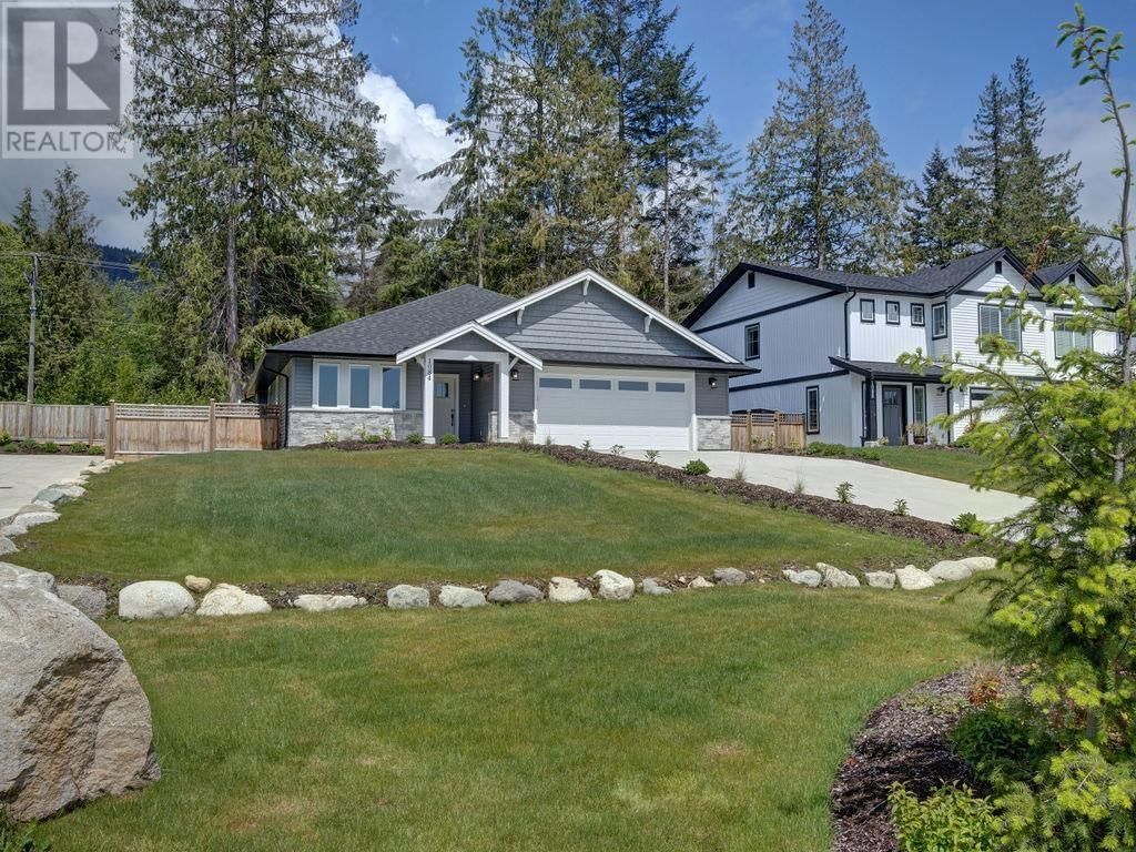 1084 CELIA CRESCENT Image 6