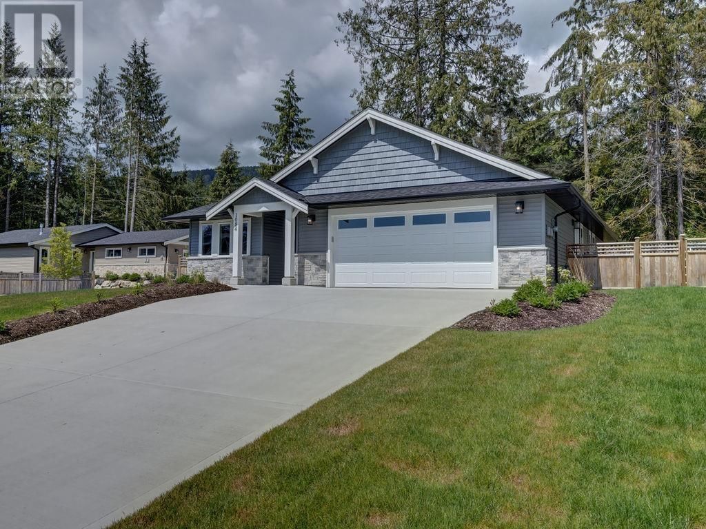 1084 CELIA CRESCENT Image 7