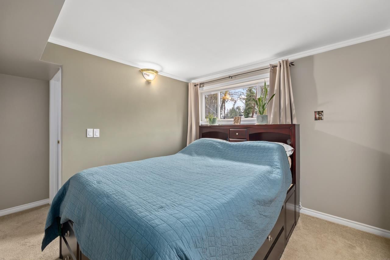 10956 MCADAM Image 19