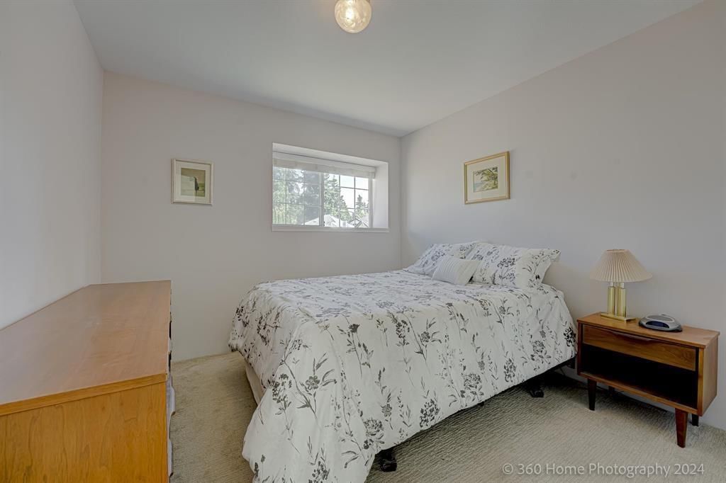 6833 142A STREET Image 9