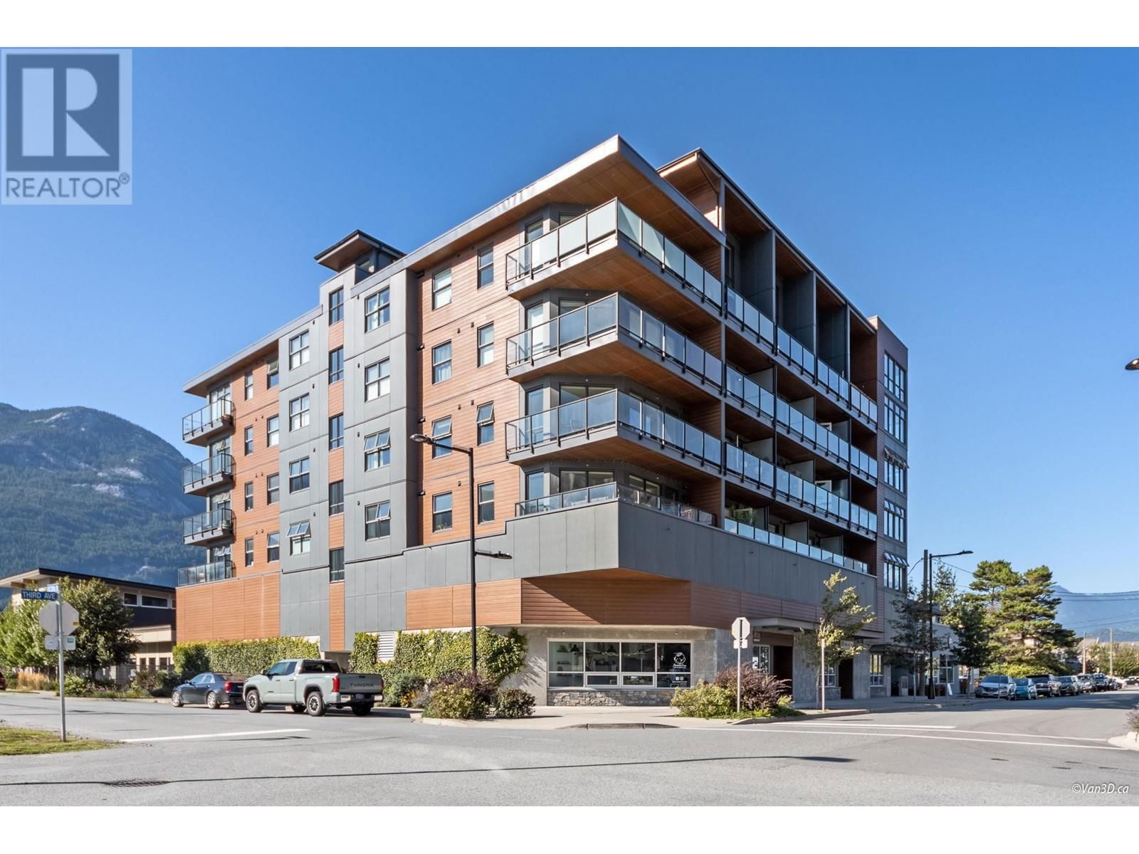 312 38013 THIRD AVENUE Image 1