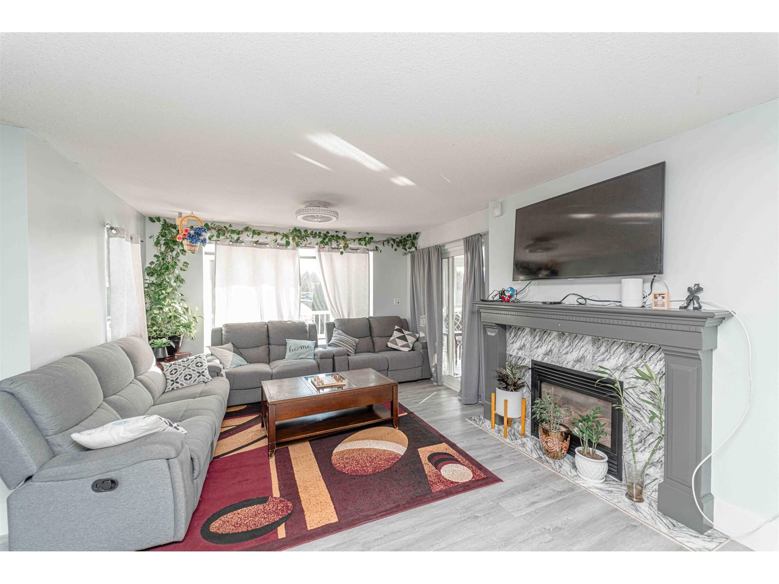2046 MAJESTIC Image 11