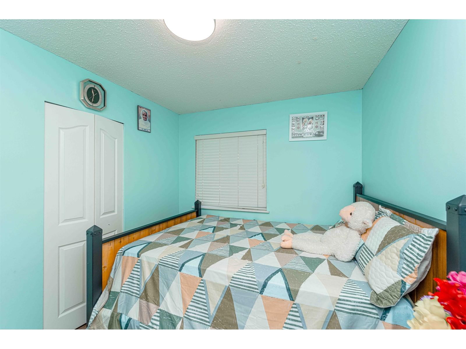 2046 MAJESTIC Image 30
