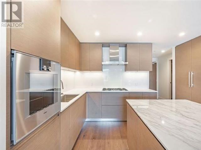 303 - 3639 16TH AVENUE Image 14