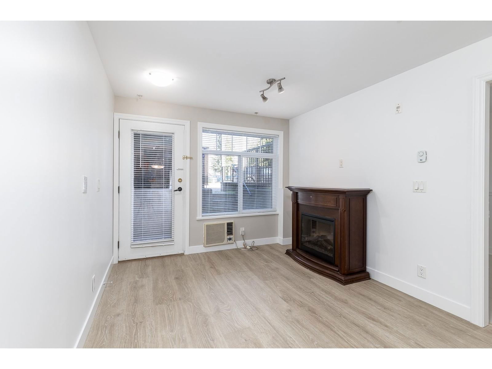 181 - 20180 FRASER Image 12