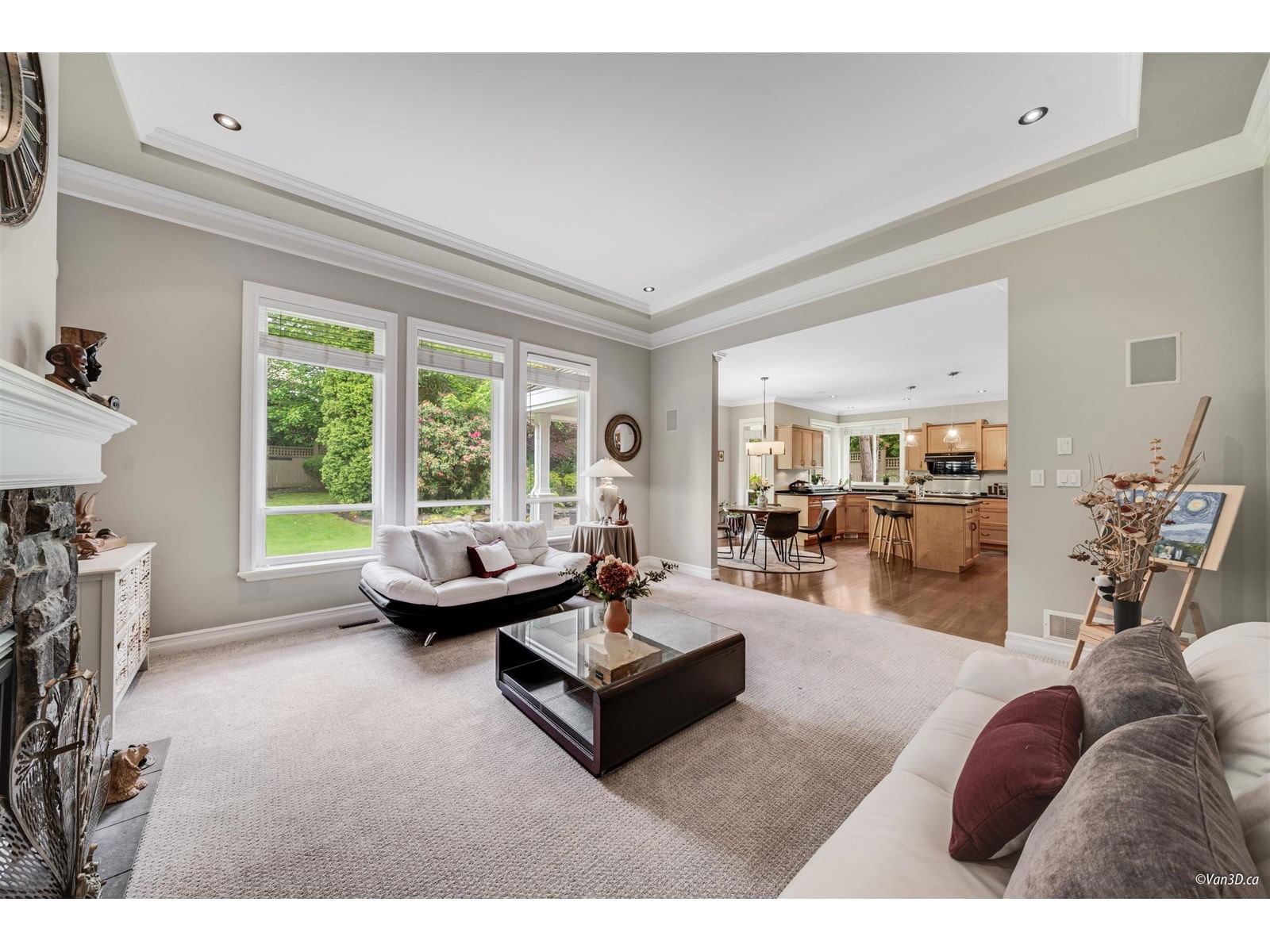 15828 SOMERSET Image 11