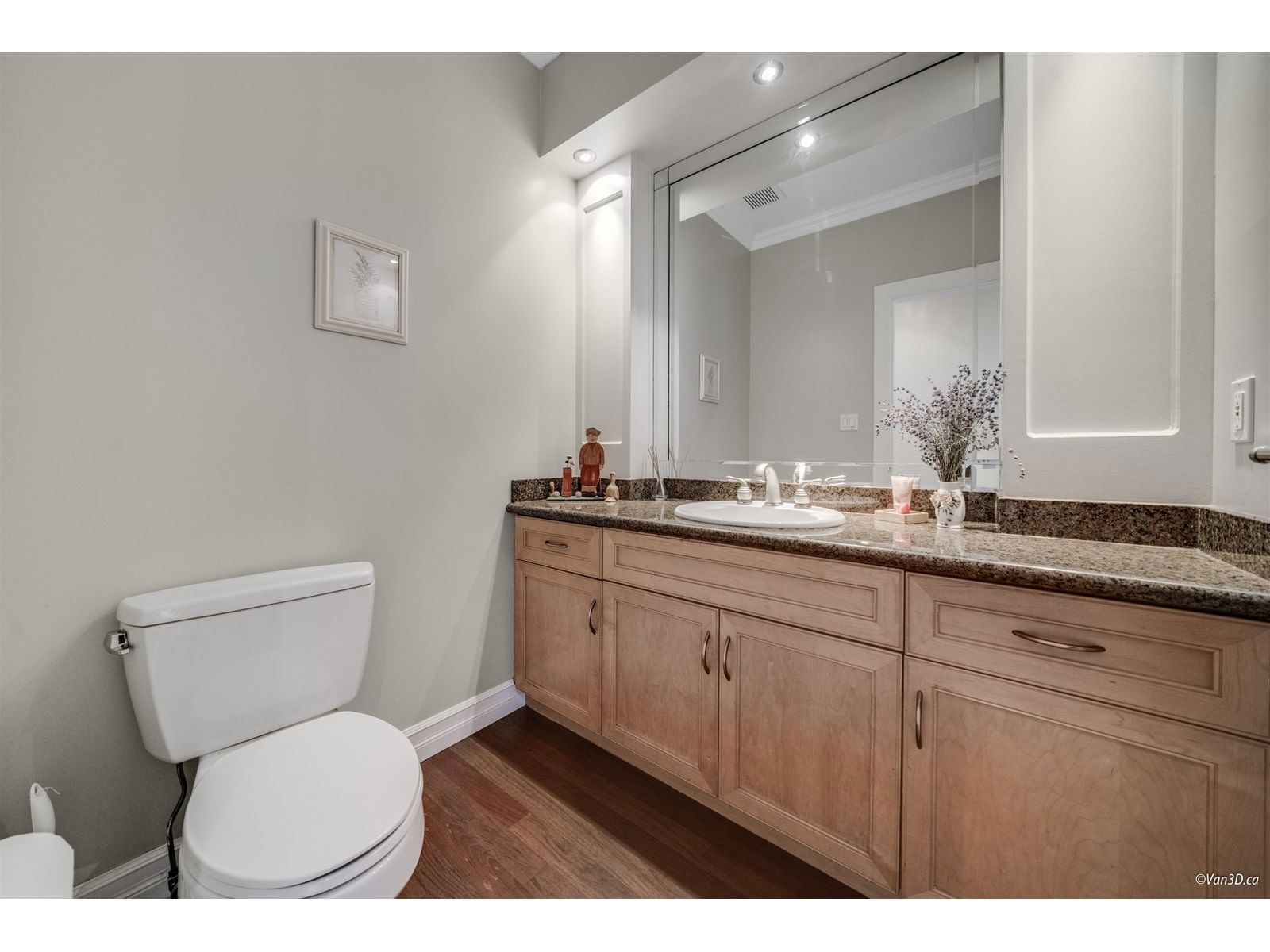 15828 SOMERSET Image 18
