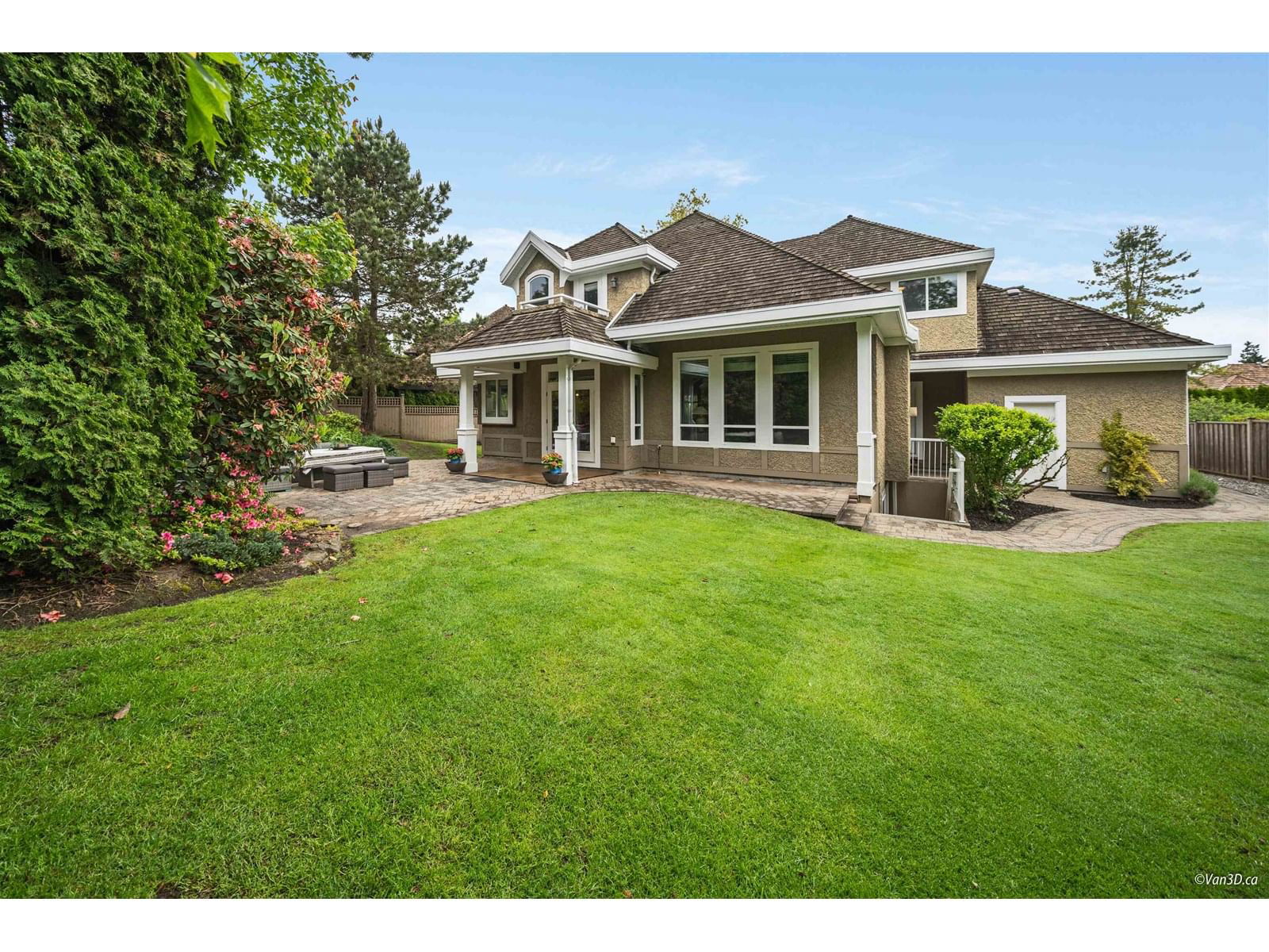 15828 SOMERSET Image 37
