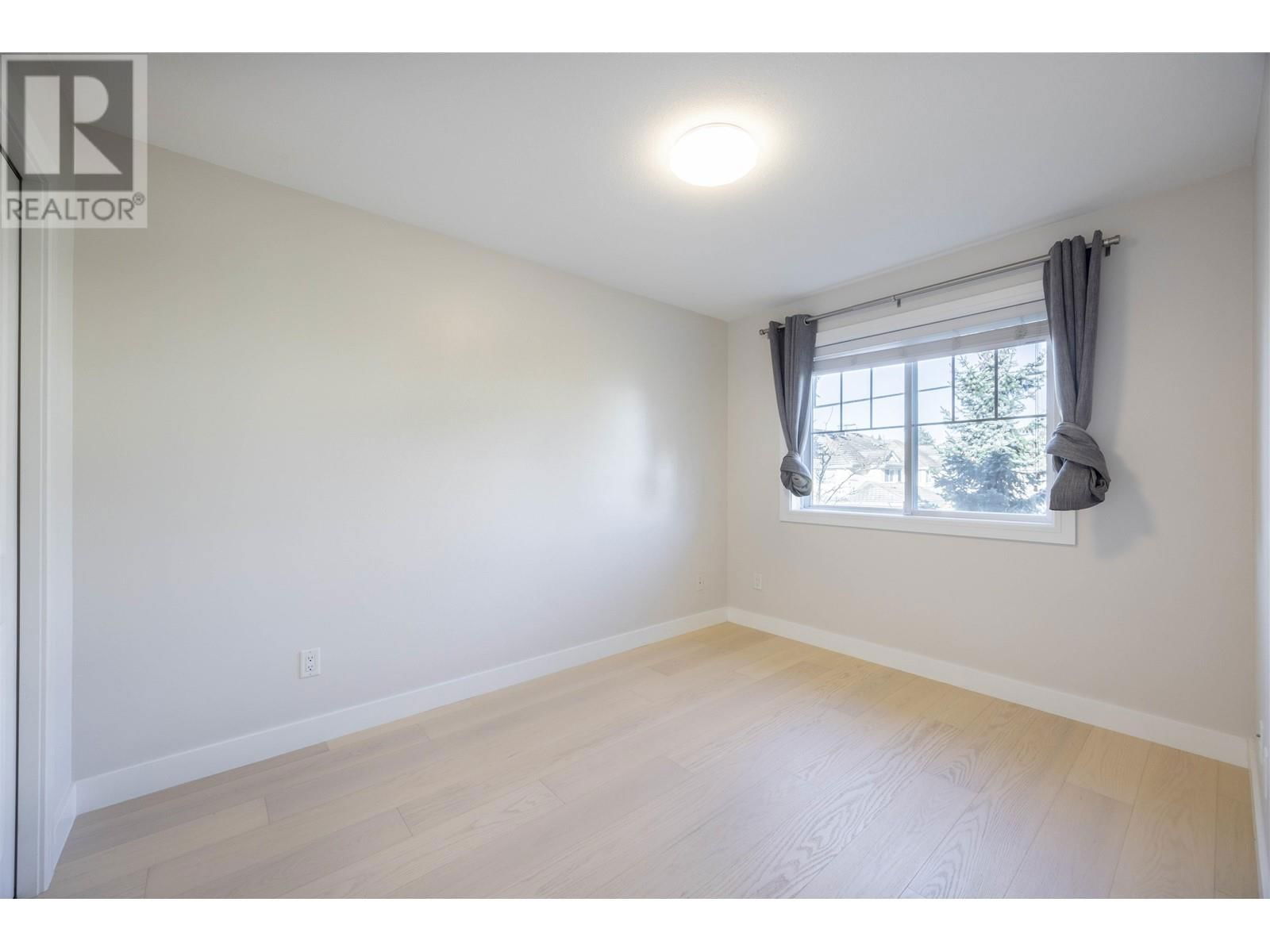 1 - 7288 BLUNDELL ROAD Image 11