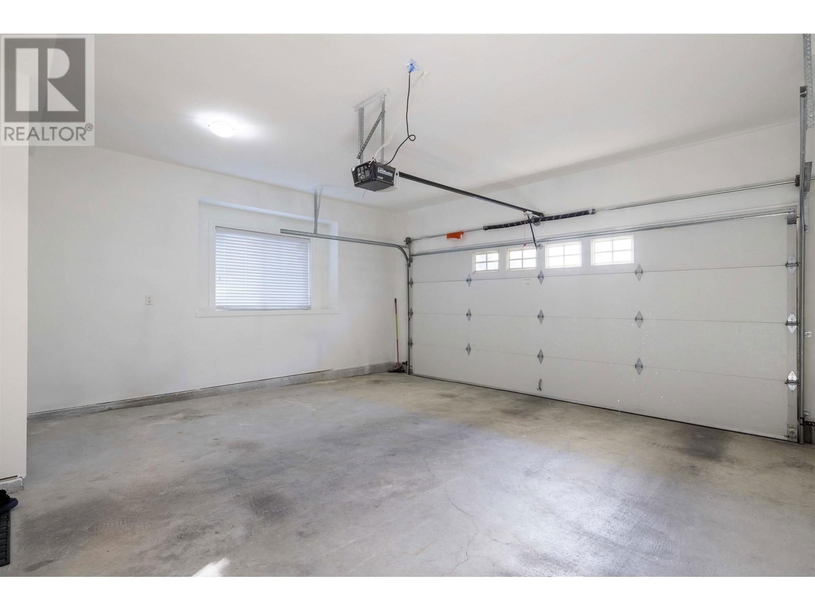1 - 7288 BLUNDELL ROAD Image 17