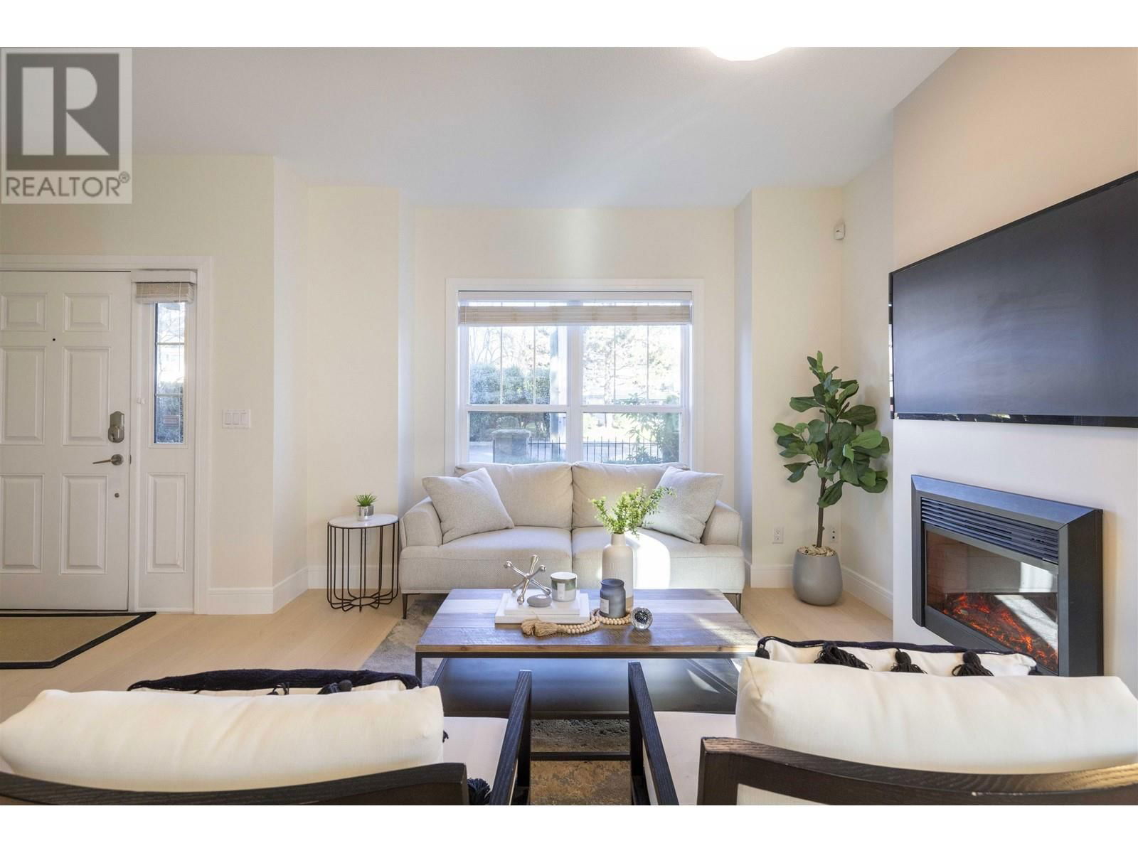 1 - 7288 BLUNDELL ROAD Image 4