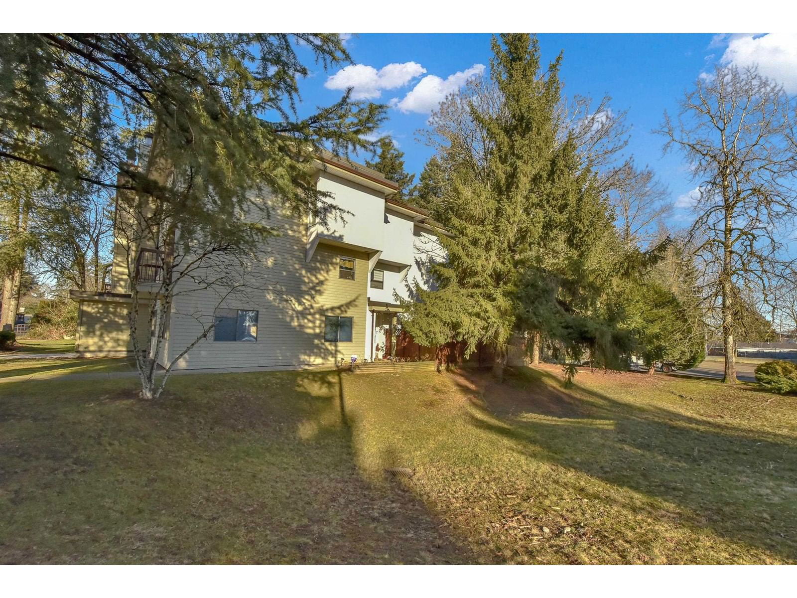 203 - 7064 133B Image 38