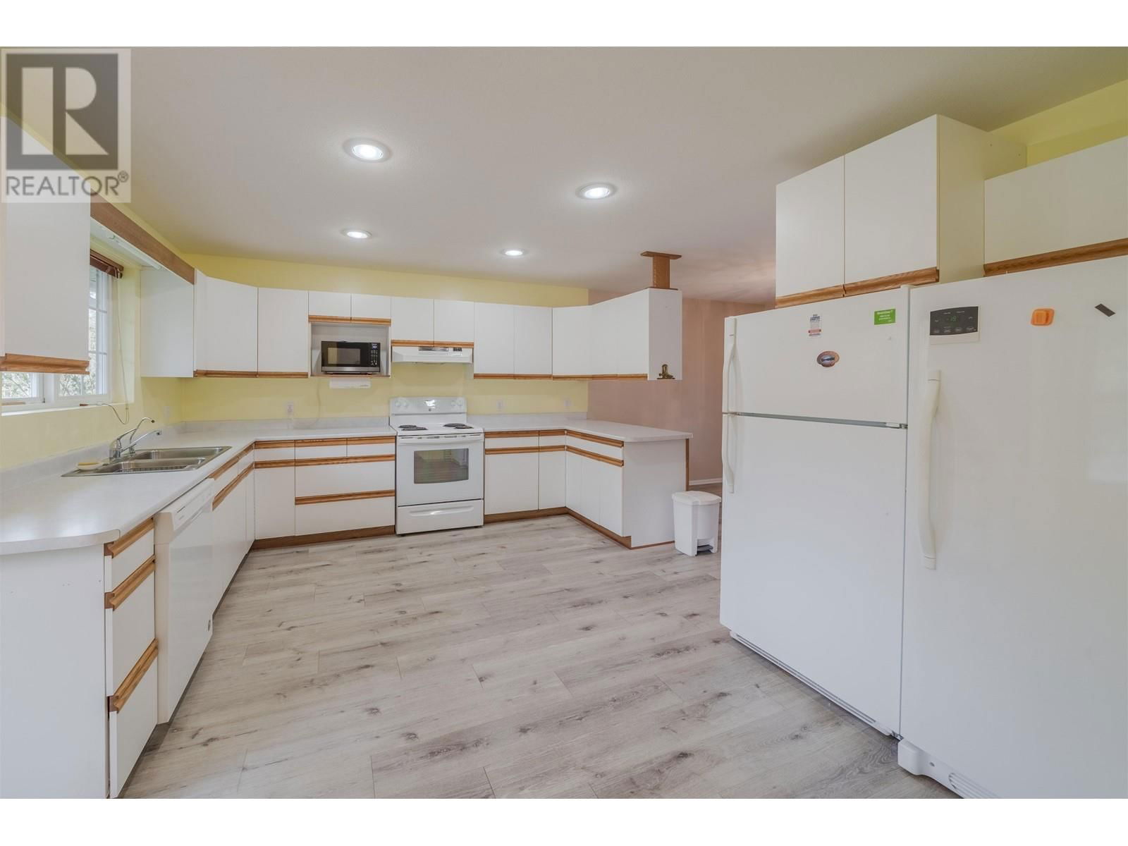 5091 EASZEE DRIVE Image 8