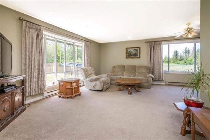 4102 LEFEUVRE Image 12