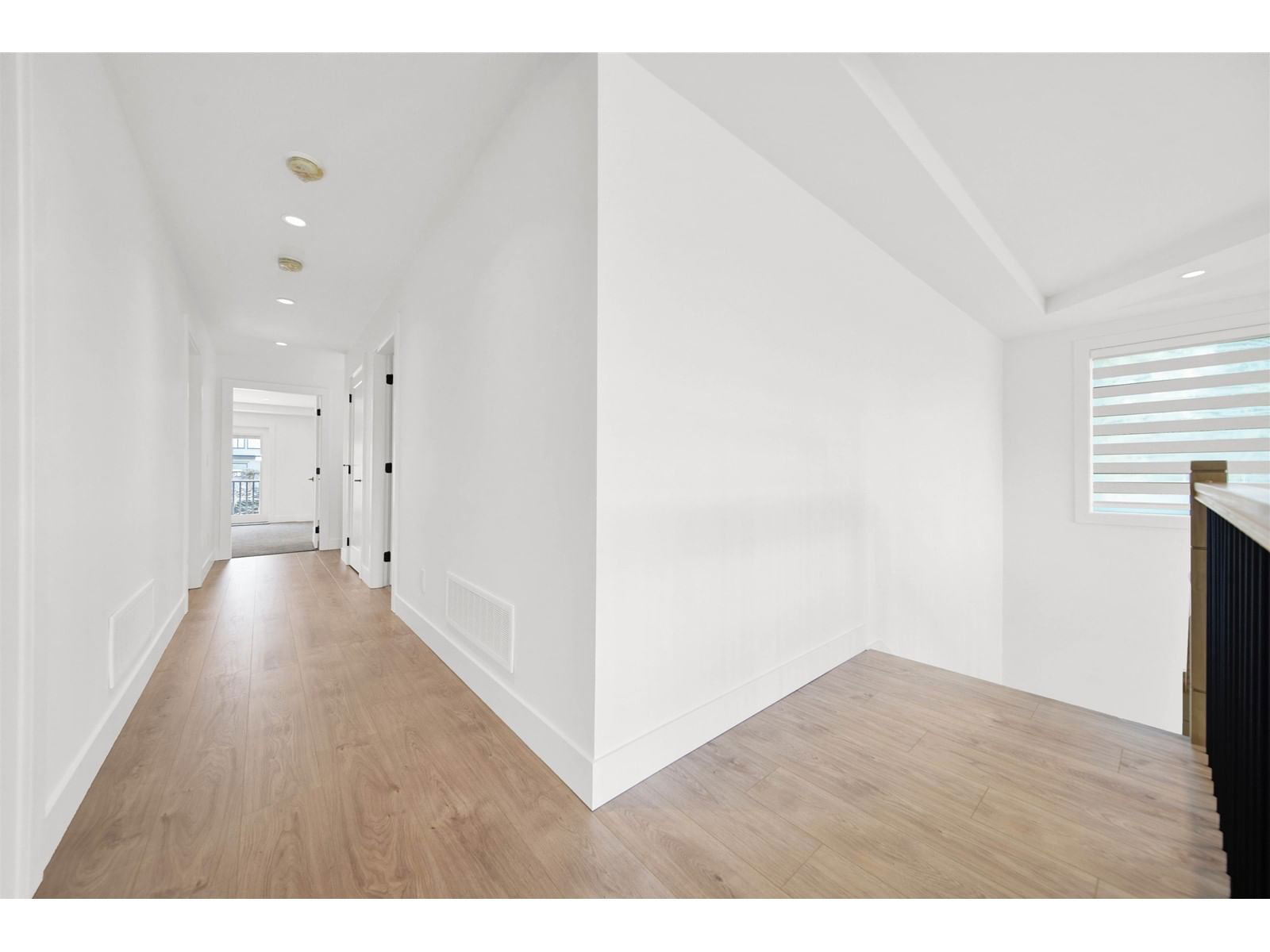 20884 48 Image 19