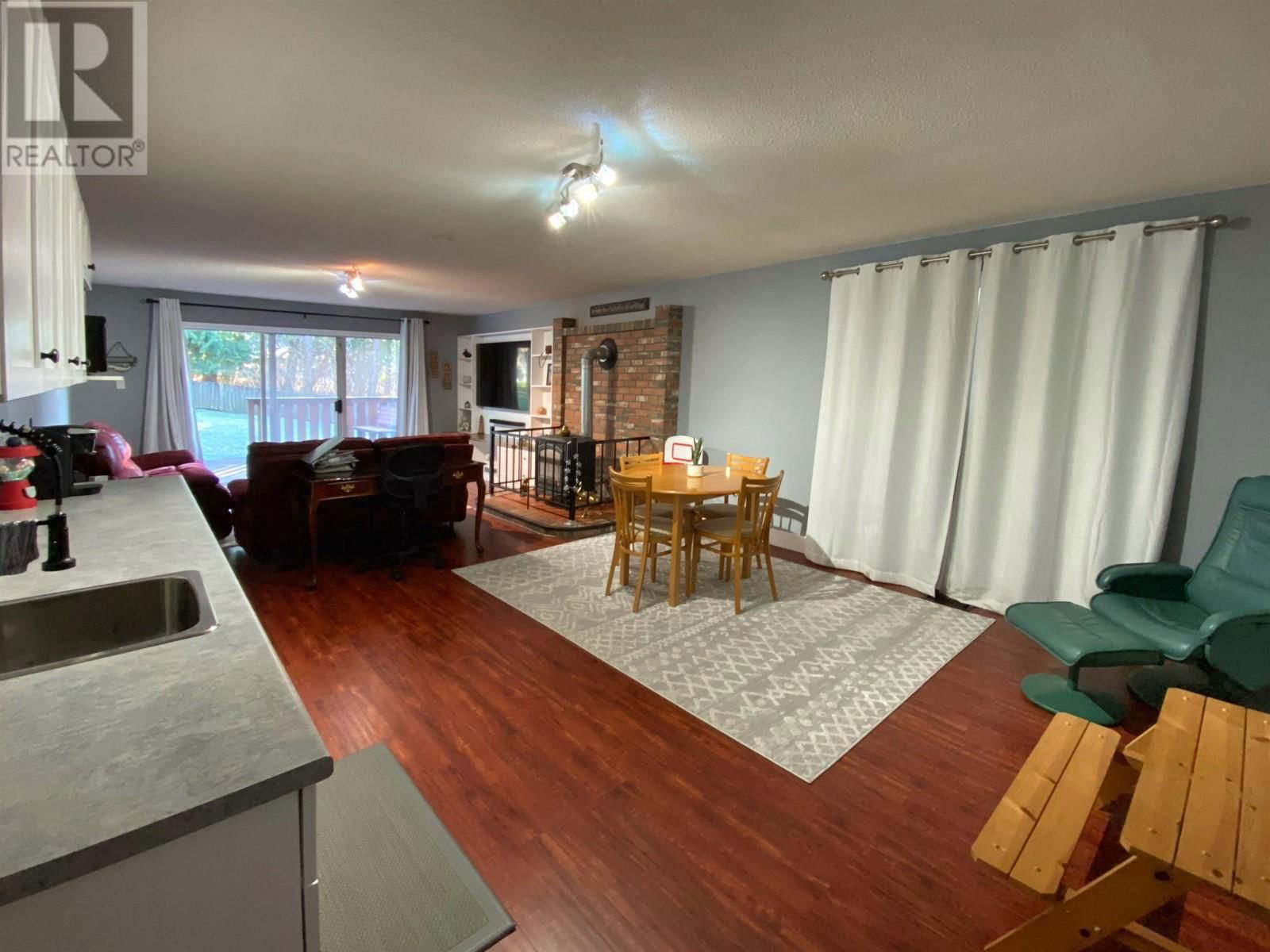 121 CADE PLACE Image 21