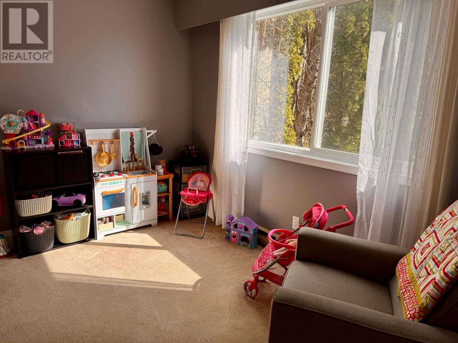 121 CADE PLACE Image 30