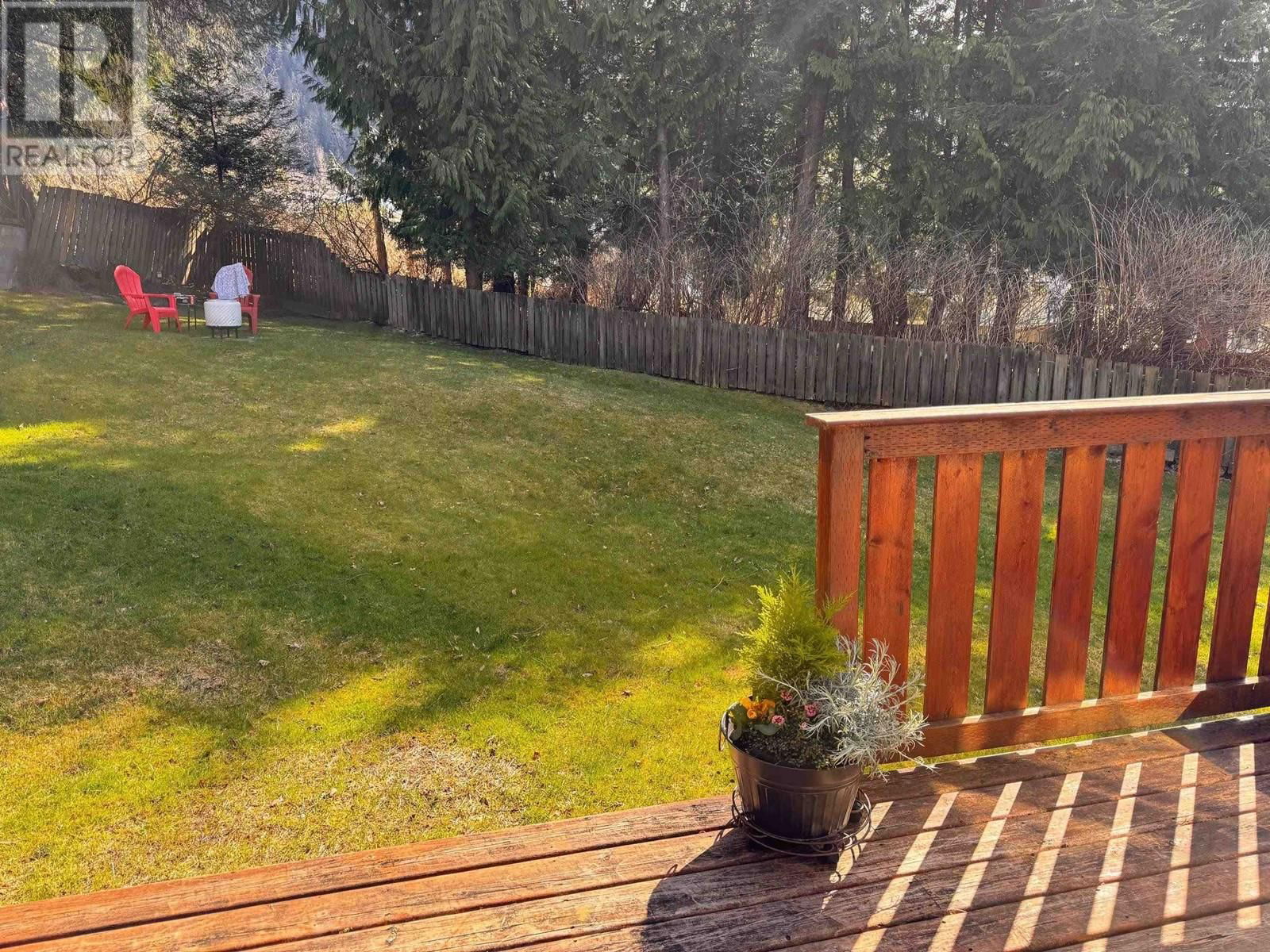 121 CADE PLACE Image 34