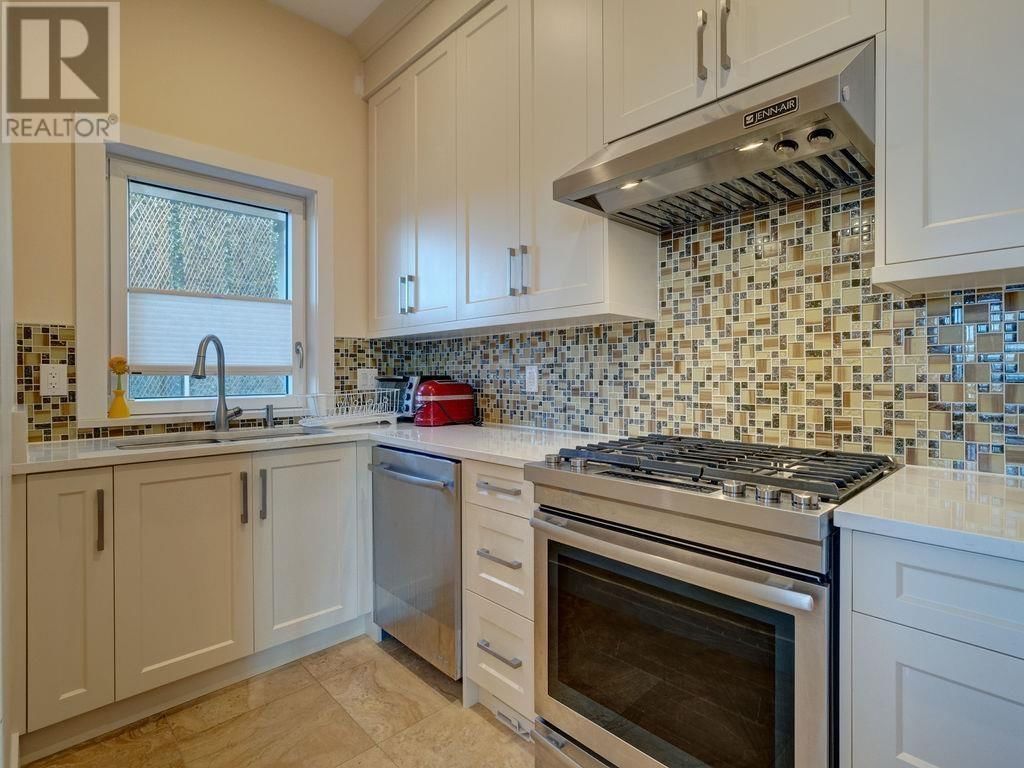 1246 ST ANDREWS ROAD Image 18