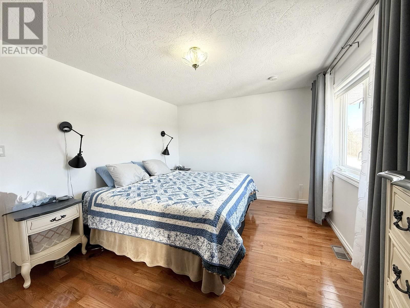1511 SUNNY POINT DRIVE Image 20