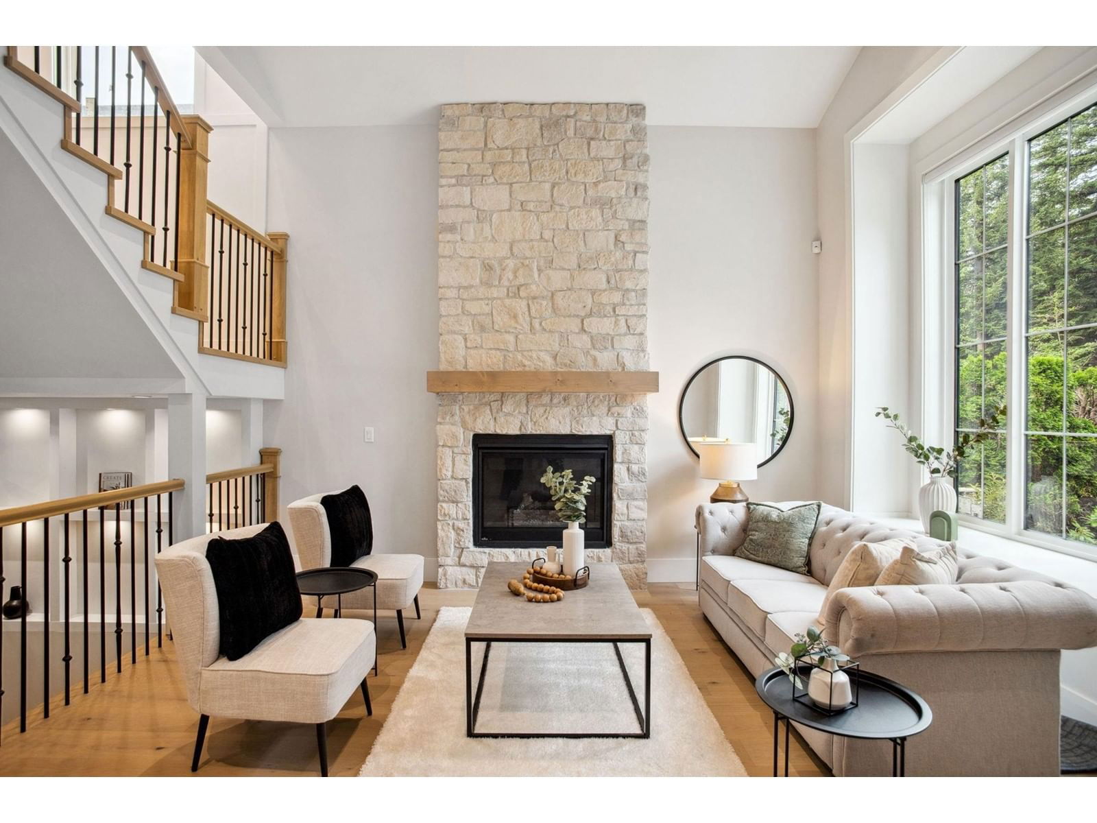 10968 163 Image 6