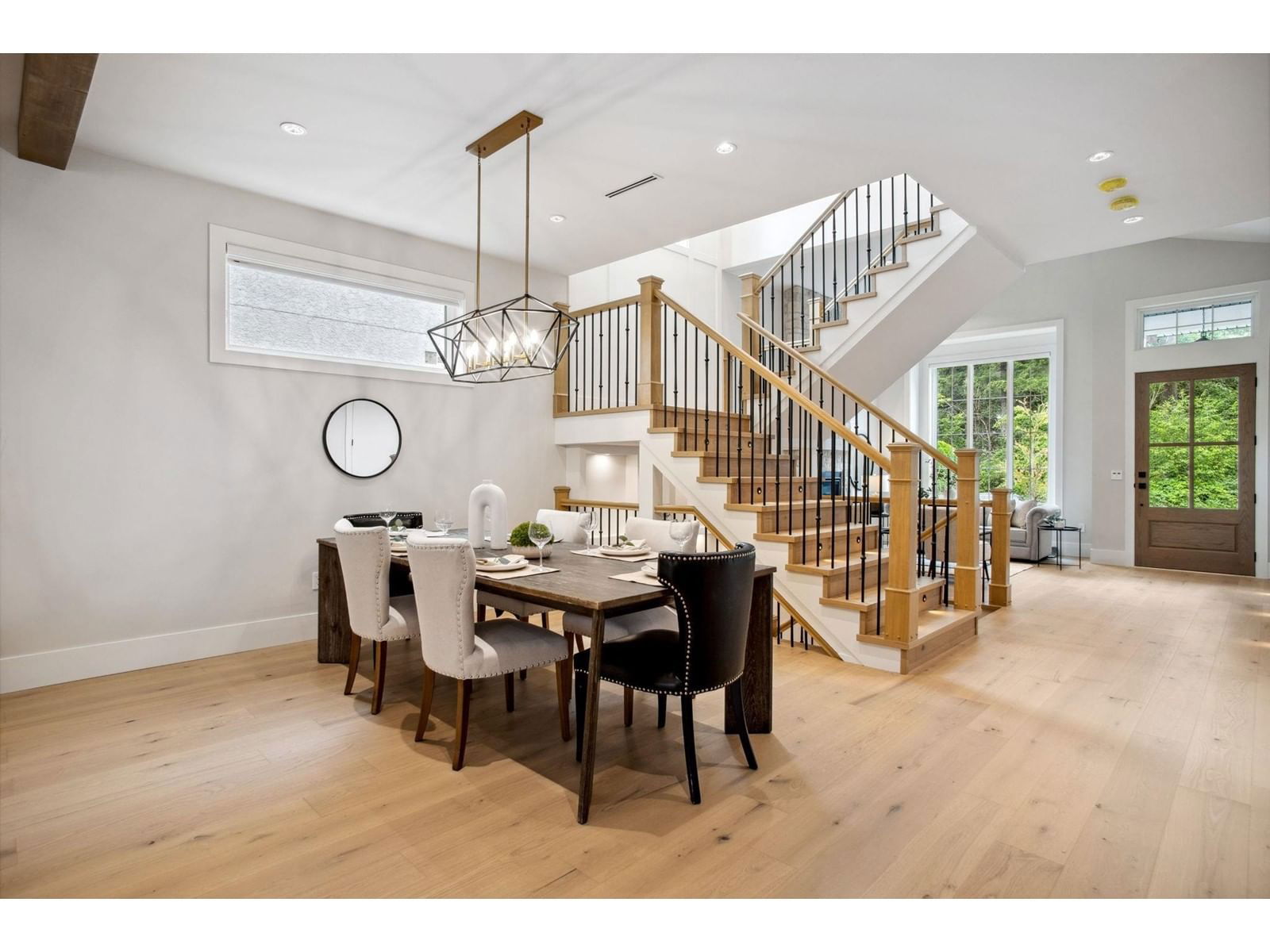 10968 163 Image 8