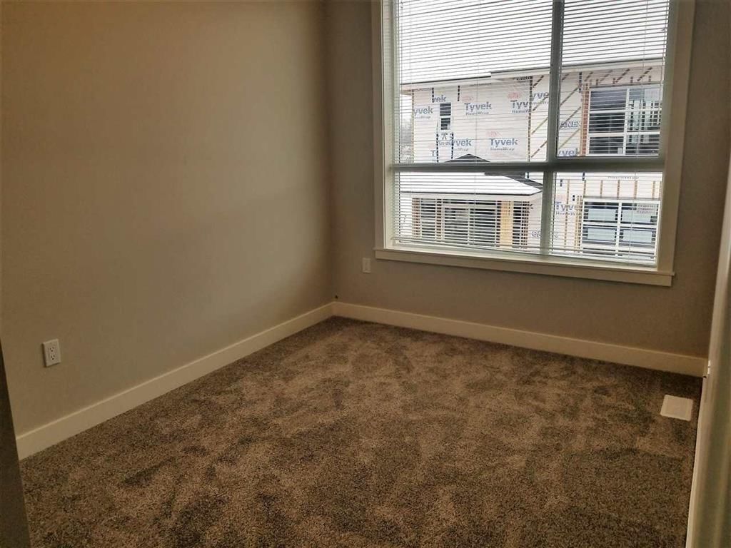 87 - 8413 MIDTOWN WAY Image 11