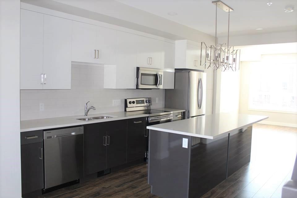 87 - 8413 MIDTOWN WAY Image 3
