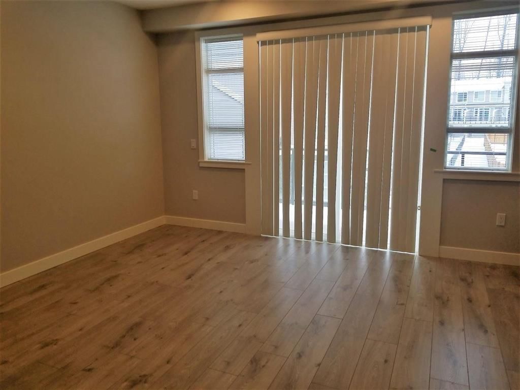 87 - 8413 MIDTOWN WAY Image 6