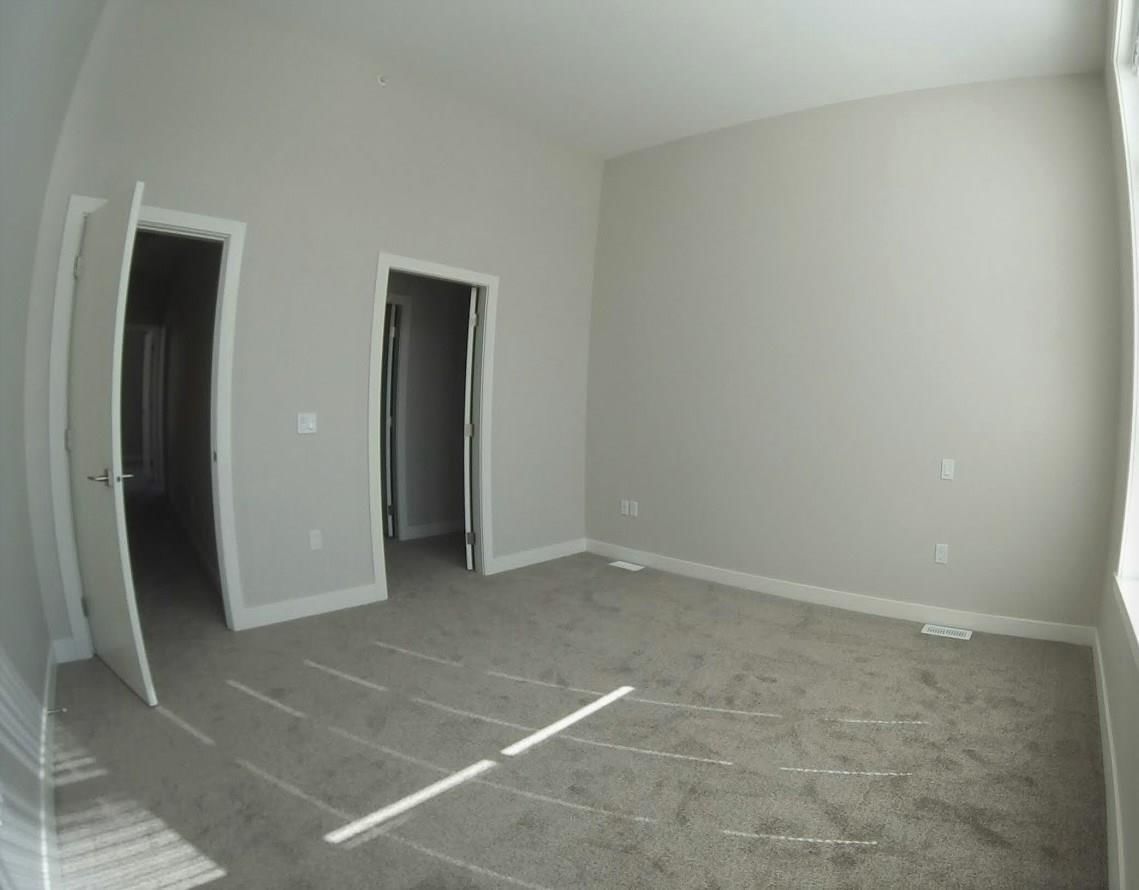 87 - 8413 MIDTOWN WAY Image 9