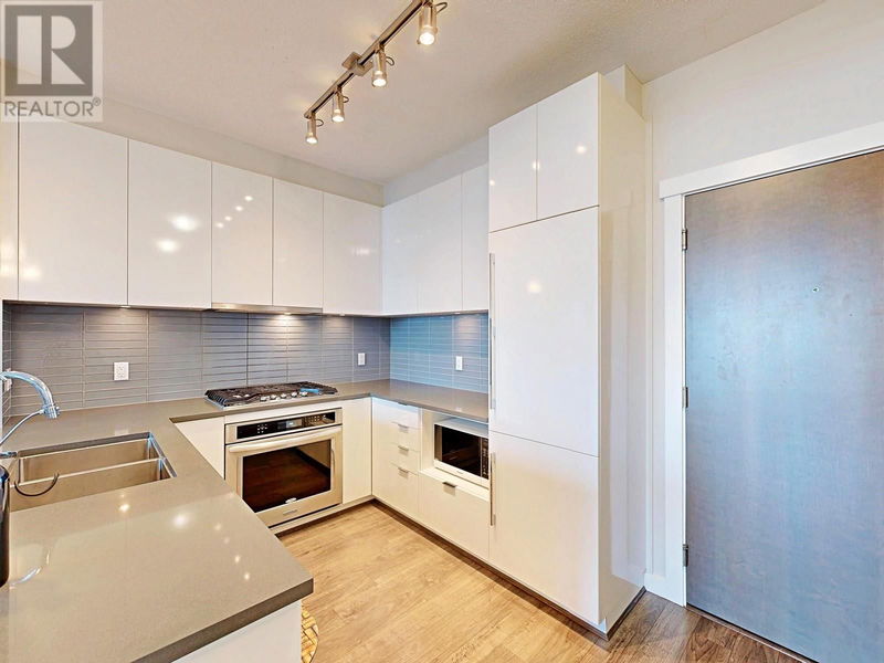 Tertiary Property View