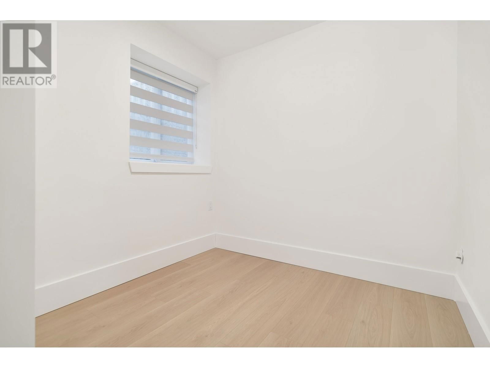 672 64TH AVENUE Image 22
