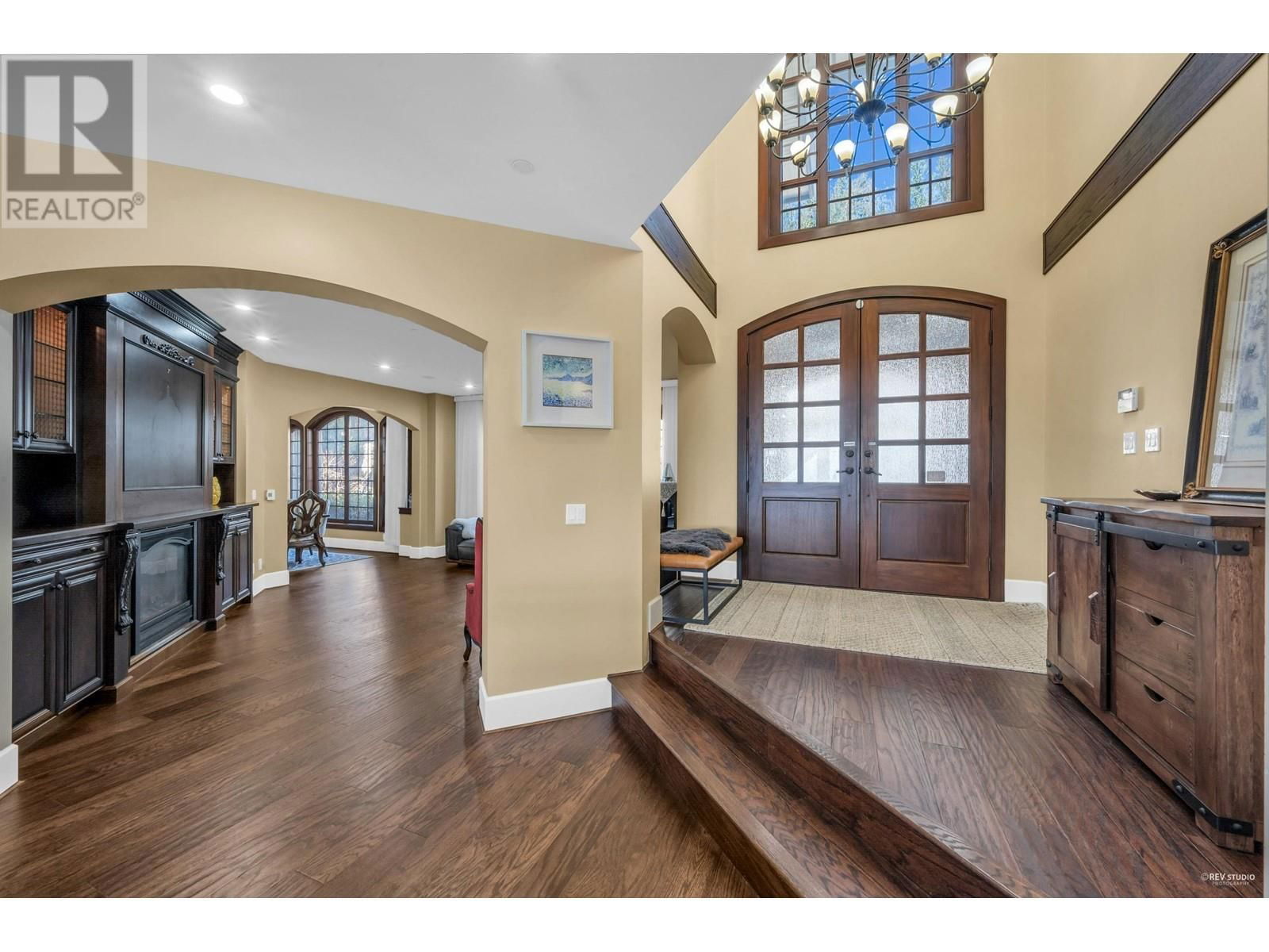 2336 KADLEC COURT Image 4