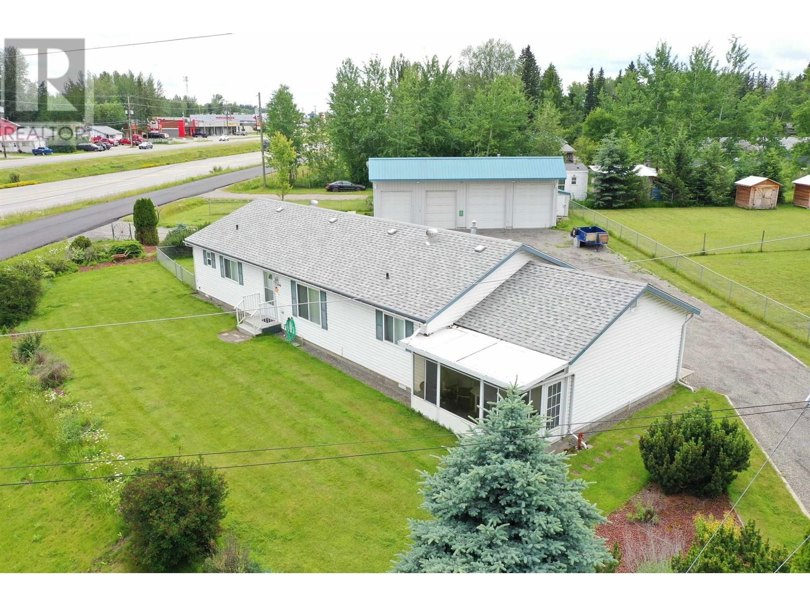 2299 ASH AVENUE Image 1